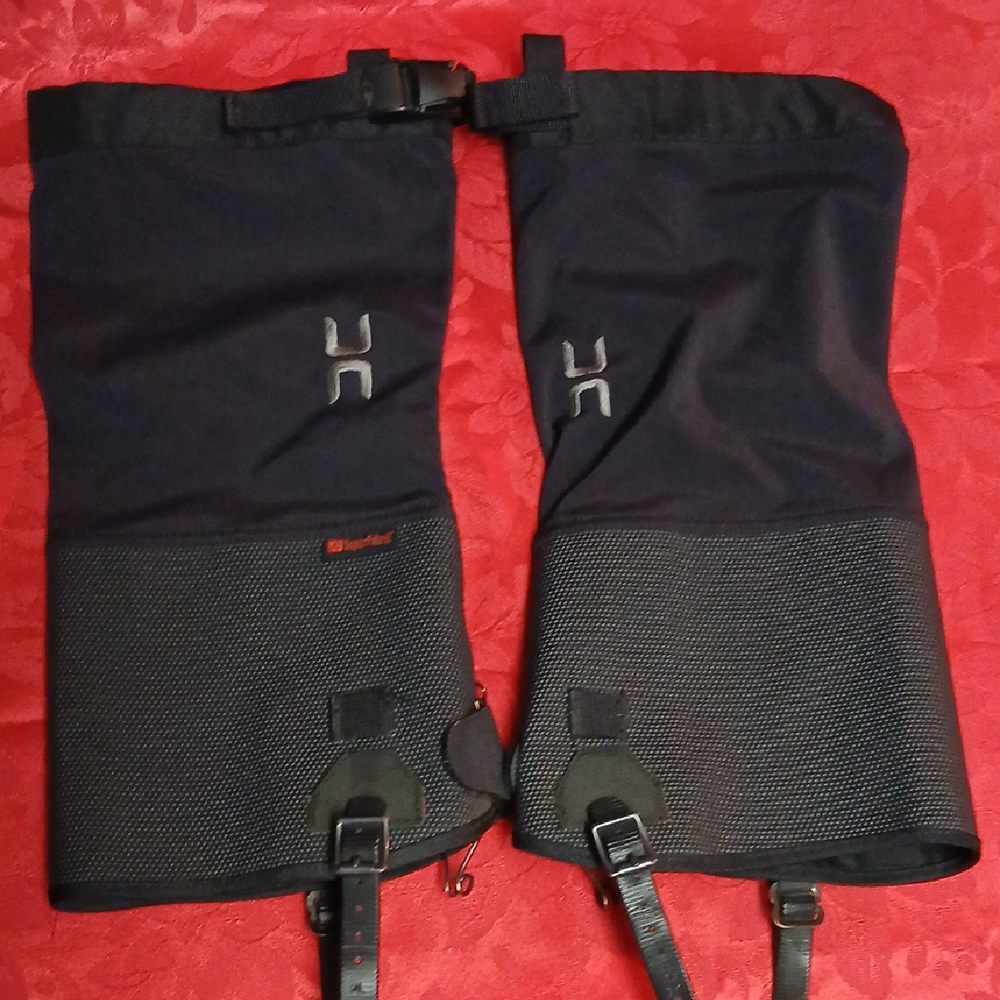 Black Outdoor Gaiters